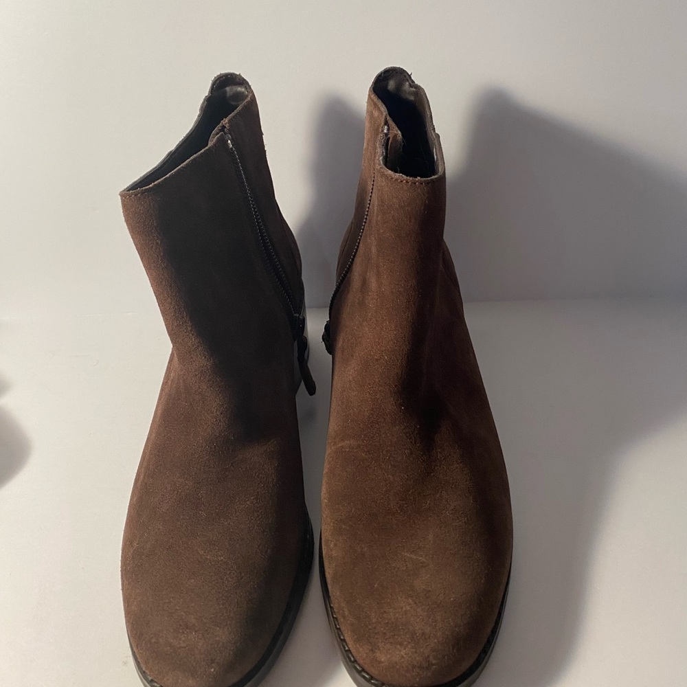 Cole Haan Brown Chelsea Boots Suede NWOTs